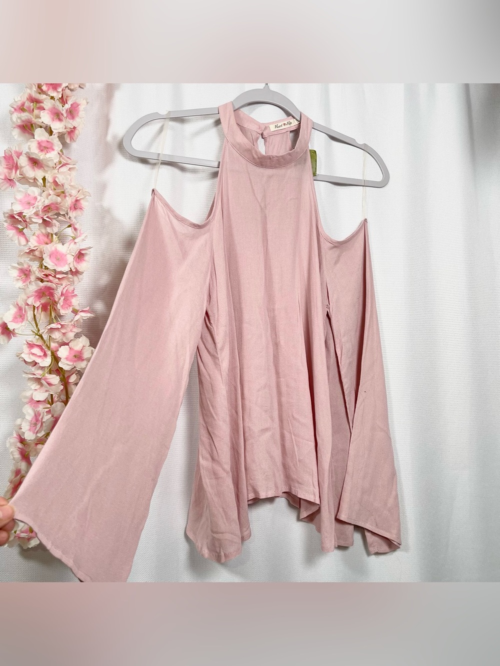 New Hearts & Hip Pink top small Dusty Pink Cold-Shoulder Halter Tunic